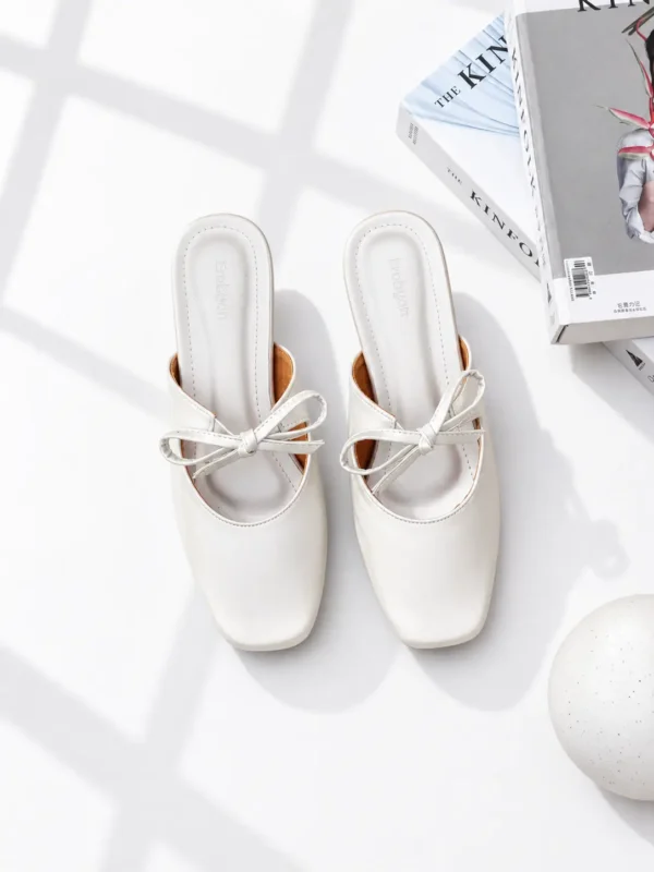 Naisha Mules Silver Erabyan